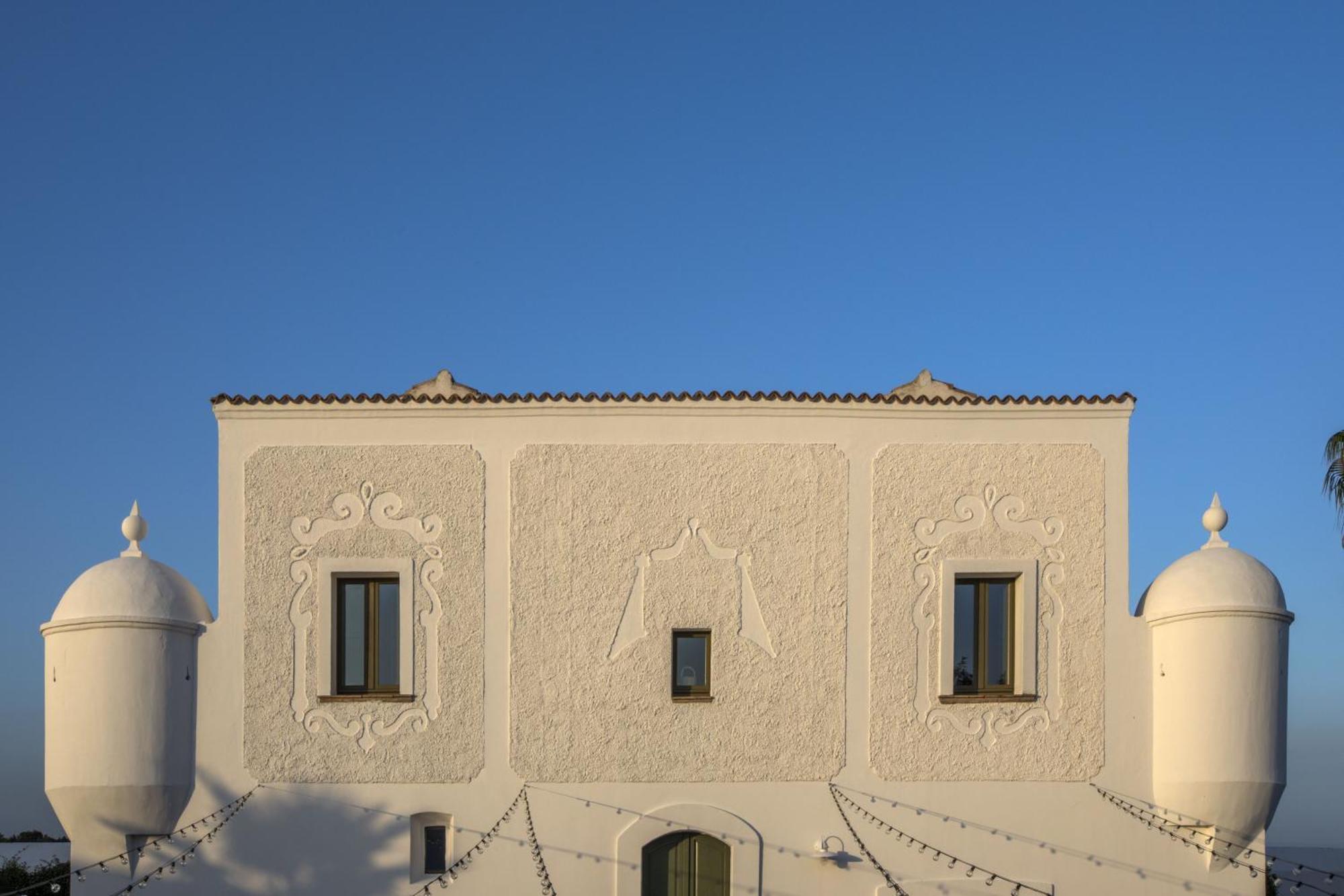 פיסטיצ'י Torre Fiore Hotel Masseria מראה חיצוני תמונה