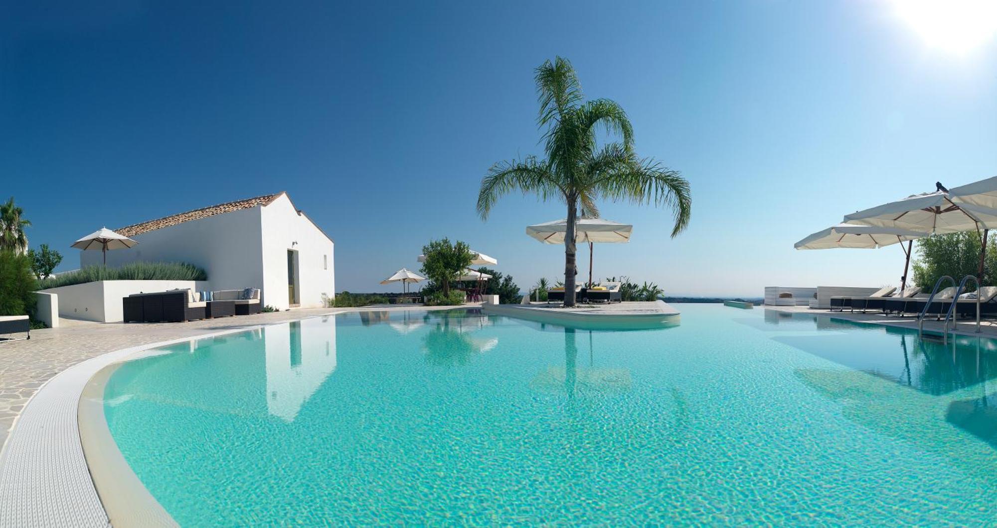 פיסטיצ'י Torre Fiore Hotel Masseria מראה חיצוני תמונה